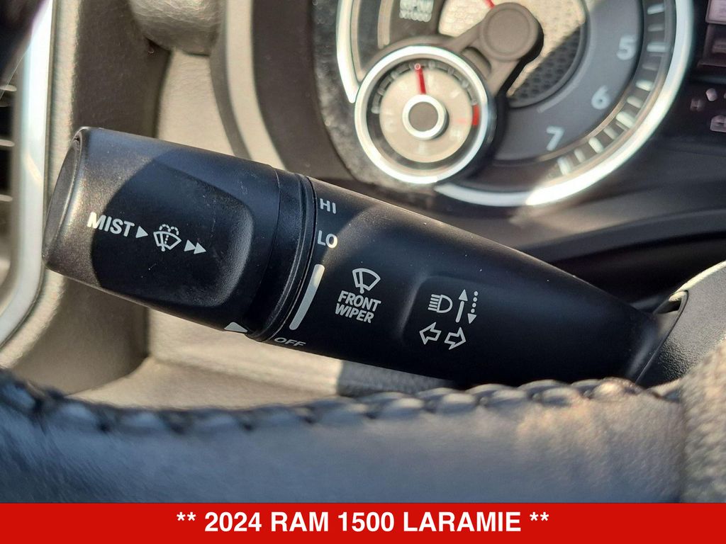 Thumbnail: 2024 RAM 1500 - 33