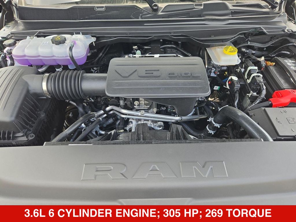 Thumbnail: 2026 RAM 1500 - 9