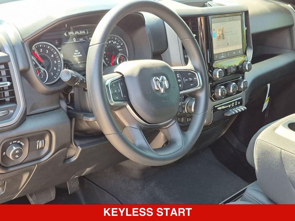 Thumbnail: 2026 RAM 1500 - 2
