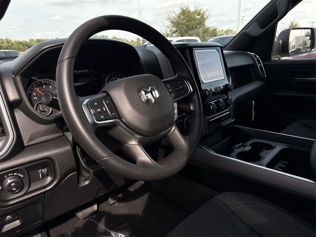 Thumbnail: 2025 RAM 1500 - 2