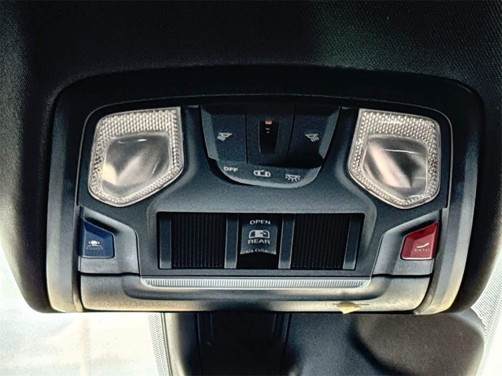 Thumbnail: 2025 RAM 1500 - 21