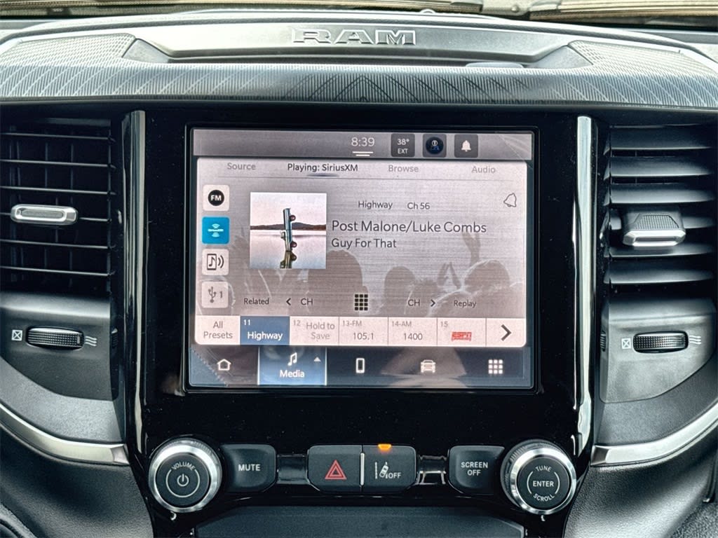 Thumbnail: 2025 RAM 1500 - 15