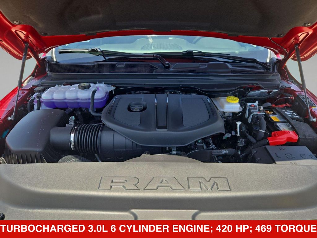 Thumbnail: 2026 RAM 1500 - 9