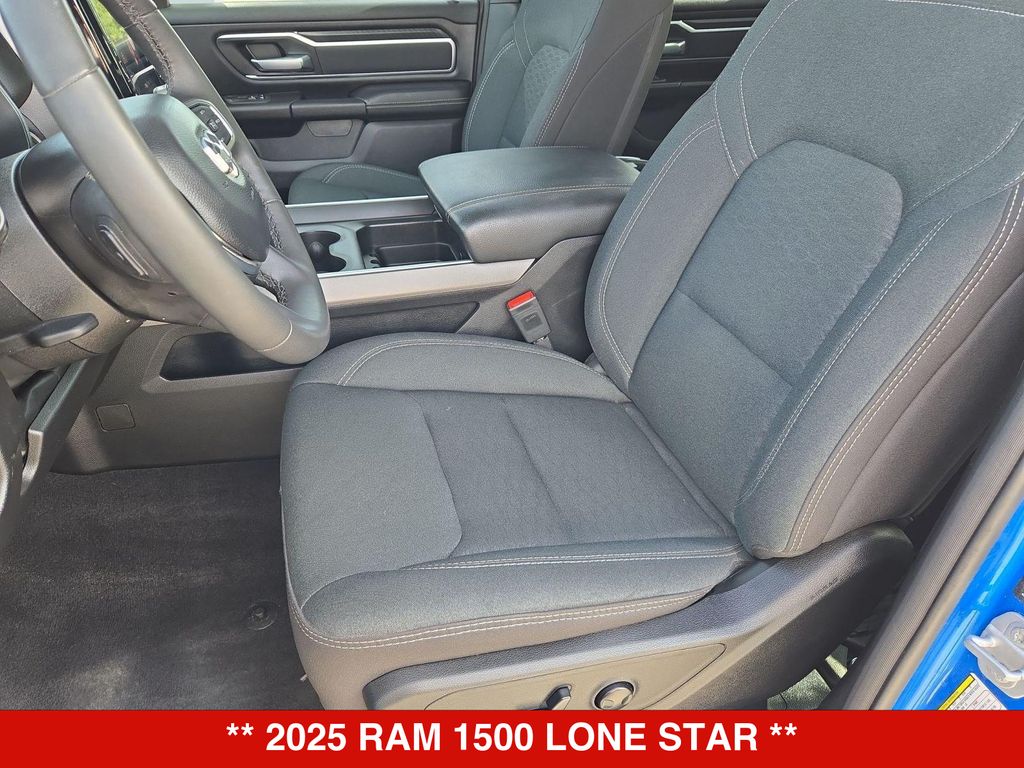 Thumbnail: 2025 RAM 1500 - 10