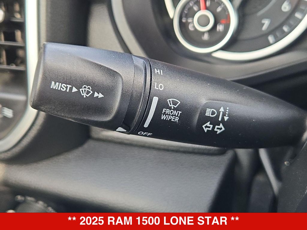 Thumbnail: 2025 RAM 1500 - 25