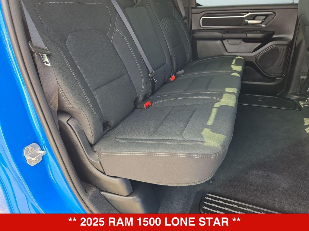 Thumbnail: 2025 RAM 1500 - 22