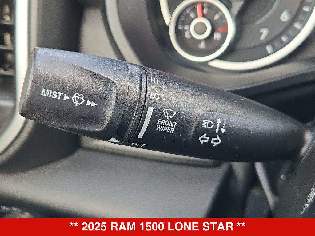 Thumbnail: 2025 RAM 1500 - 15
