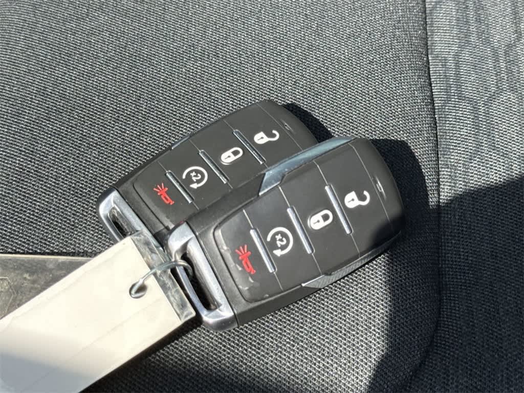 Thumbnail: 2025 RAM 1500 - 17