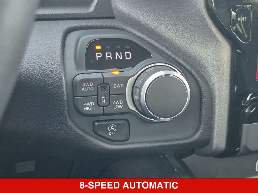 Thumbnail: 2025 RAM 1500 - 31