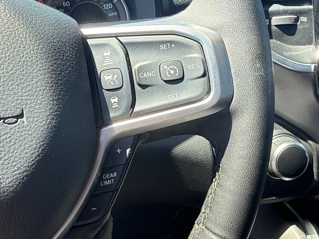 Thumbnail: 2025 RAM 1500 - 22