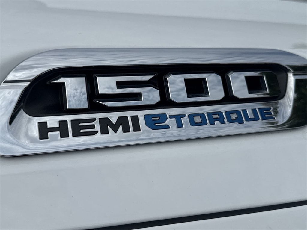 Thumbnail: 2024 RAM 1500 - 19