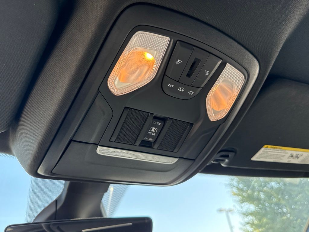 Thumbnail: 2021 RAM 1500 - 23