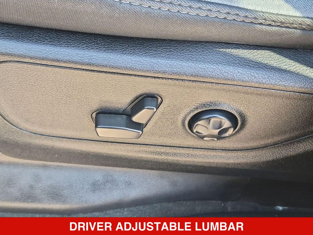 Thumbnail: 2021 RAM 1500 - 23