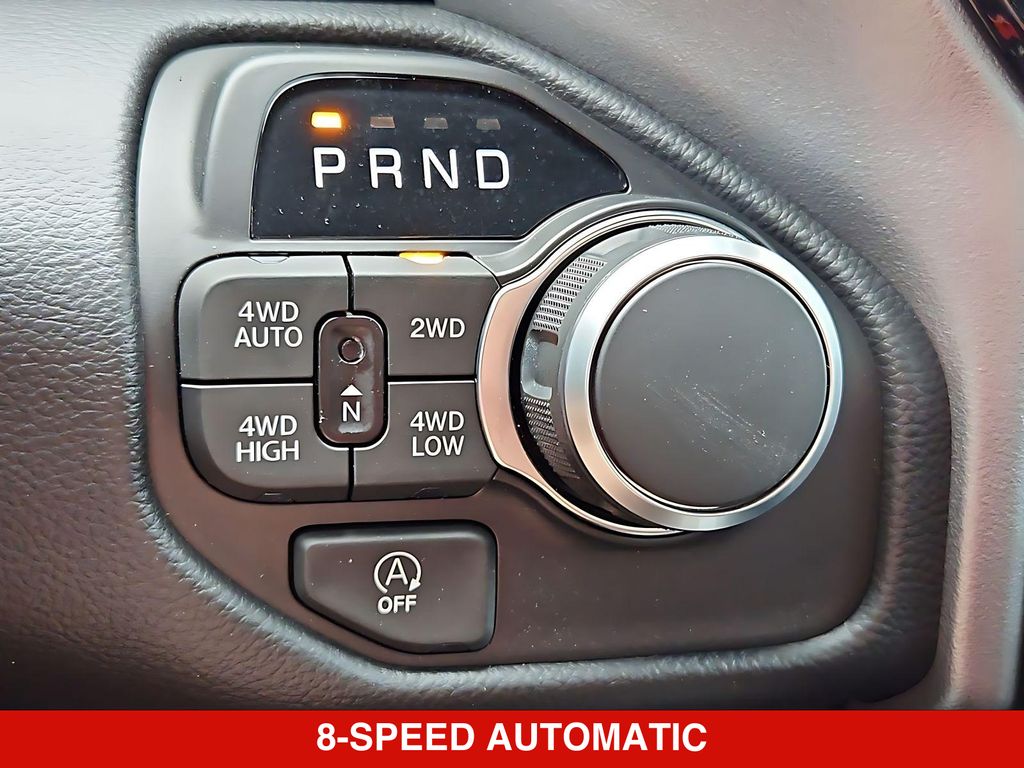 Thumbnail: 2026 RAM 1500 - 32