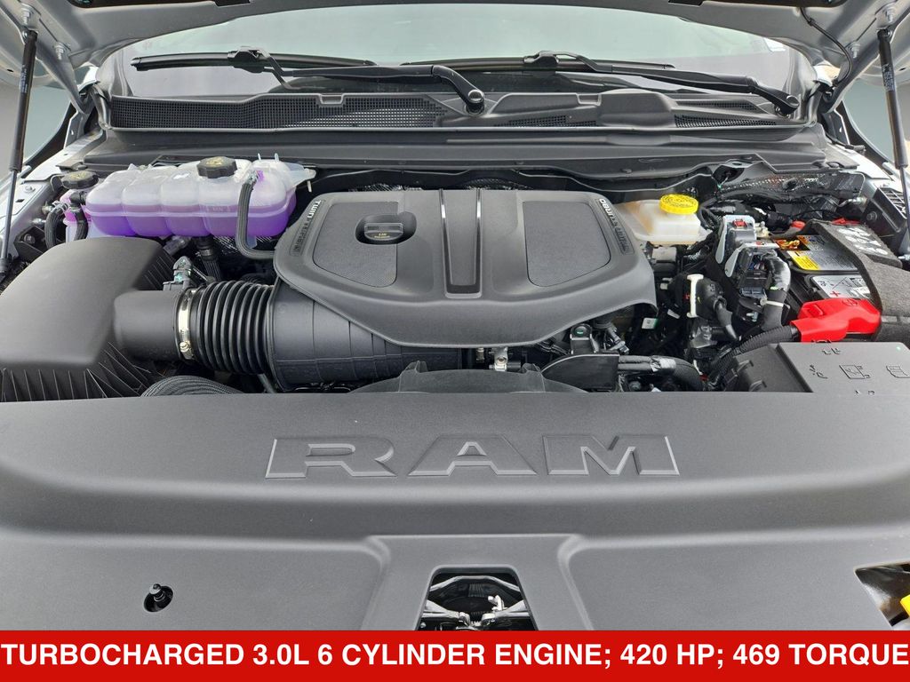 Thumbnail: 2026 RAM 1500 - 9
