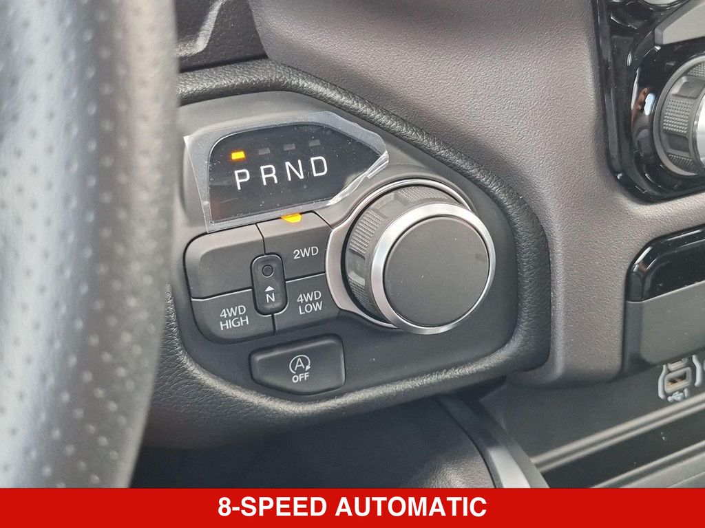 Thumbnail: 2026 RAM 1500 - 15