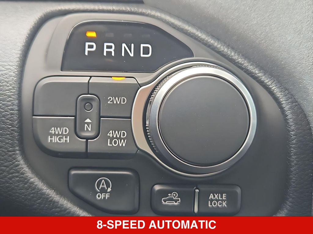 Thumbnail: 2026 RAM 1500 - 32