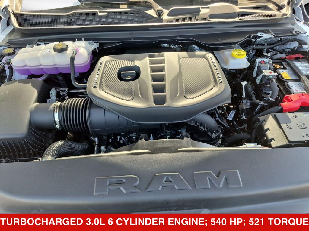 Thumbnail: 2026 RAM 1500 - 9