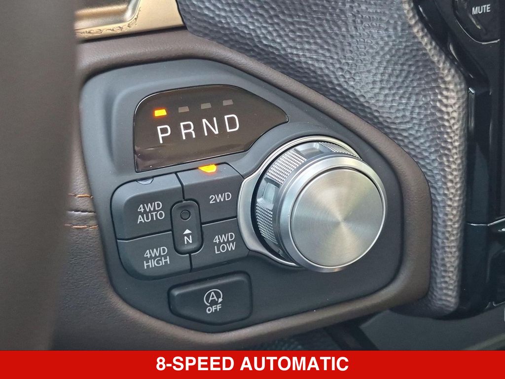 Thumbnail: 2026 RAM 1500 - 32