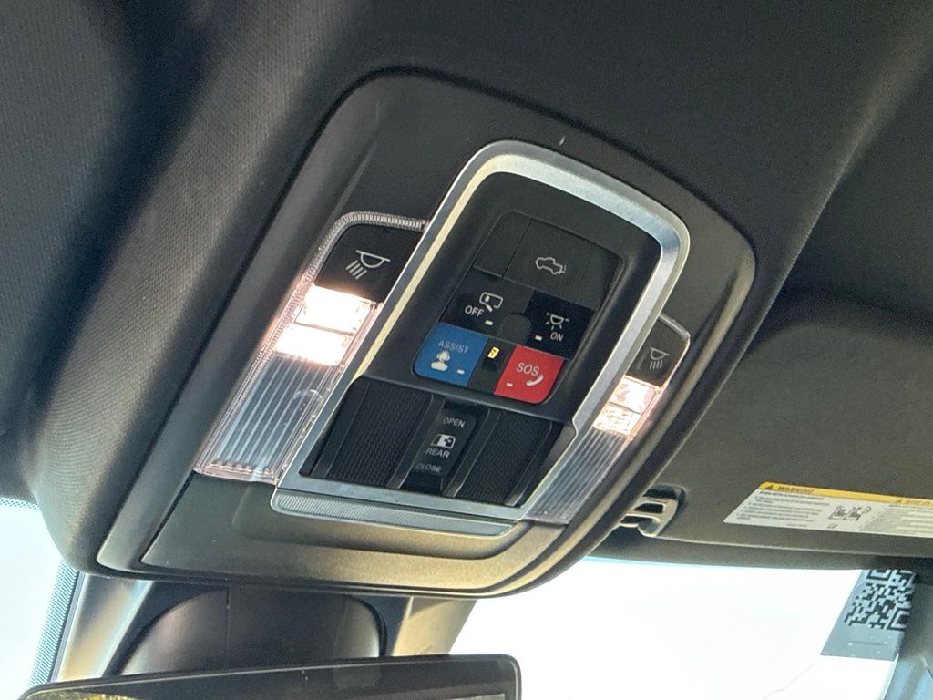Thumbnail: 2021 RAM 1500 - 18