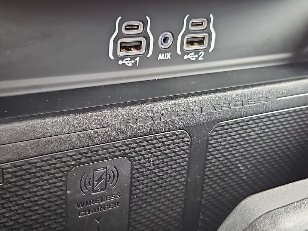 Thumbnail: 2025 RAM 1500 - 34