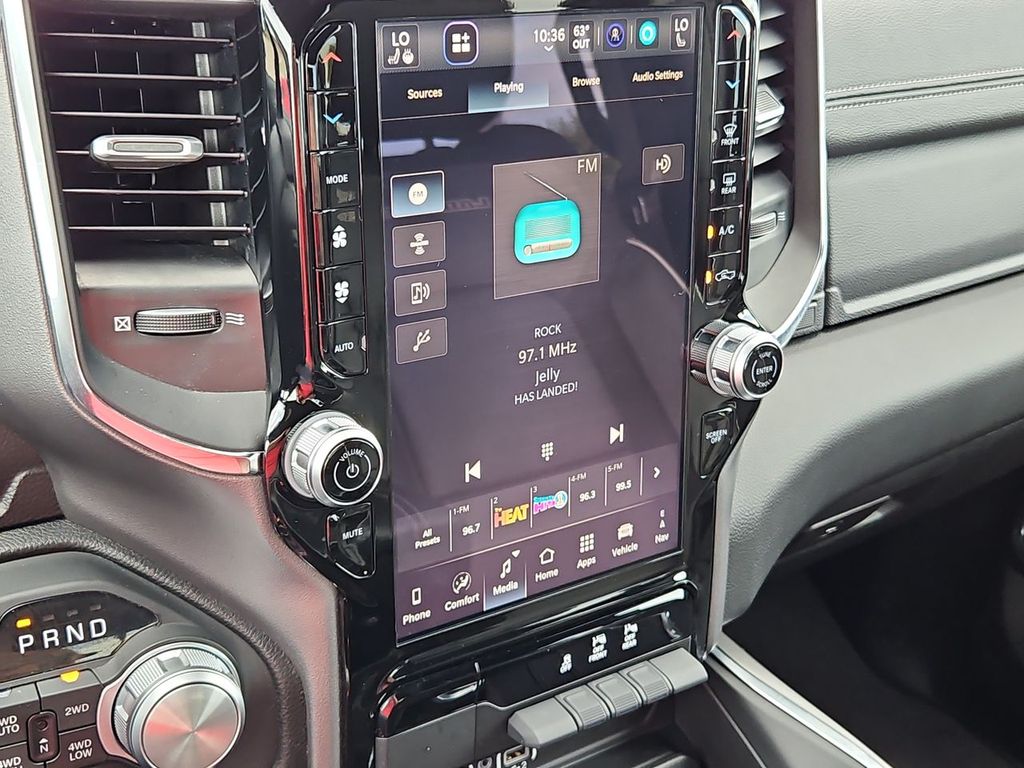 Thumbnail: 2025 RAM 1500 - 14