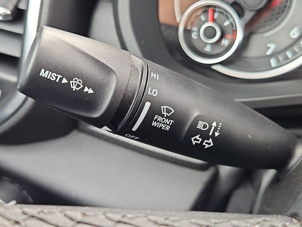 Thumbnail: 2025 RAM 1500 - 15