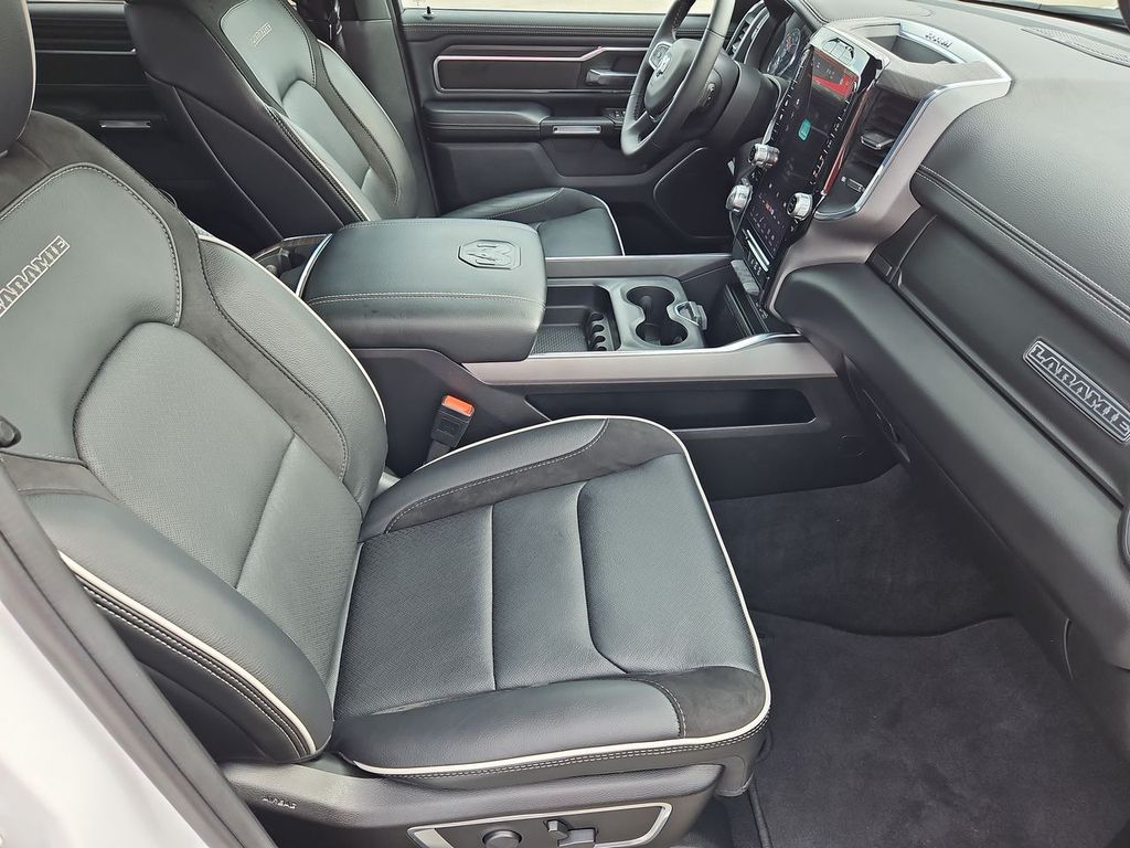 Thumbnail: 2025 RAM 1500 - 12