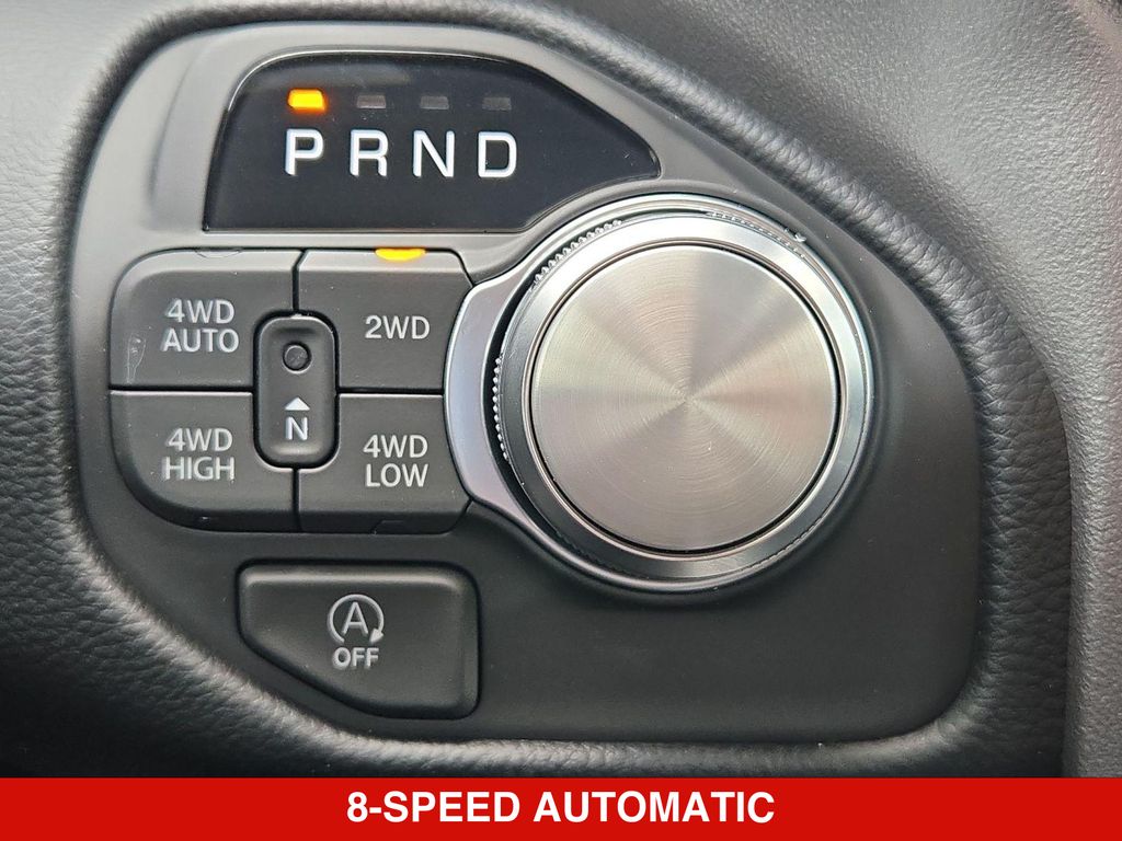 Thumbnail: 2026 RAM 1500 - 33