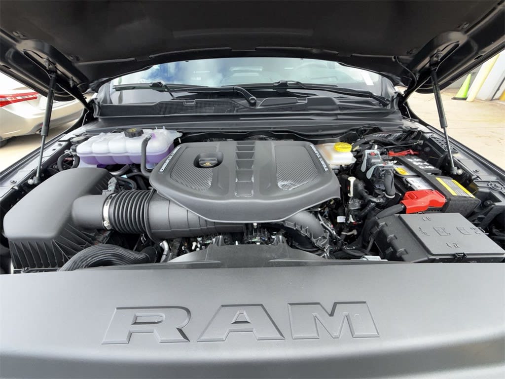Thumbnail: 2026 RAM 1500 - 9