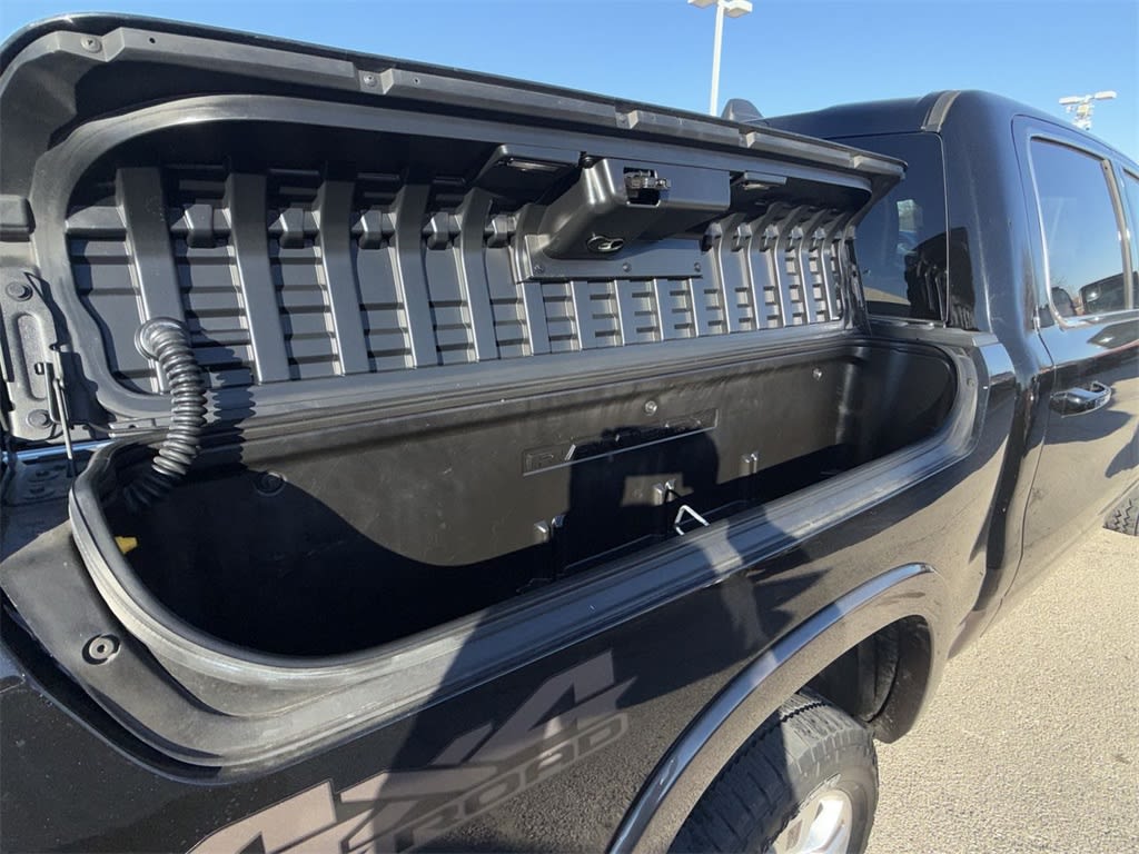 Thumbnail: 2021 RAM 1500 - 9