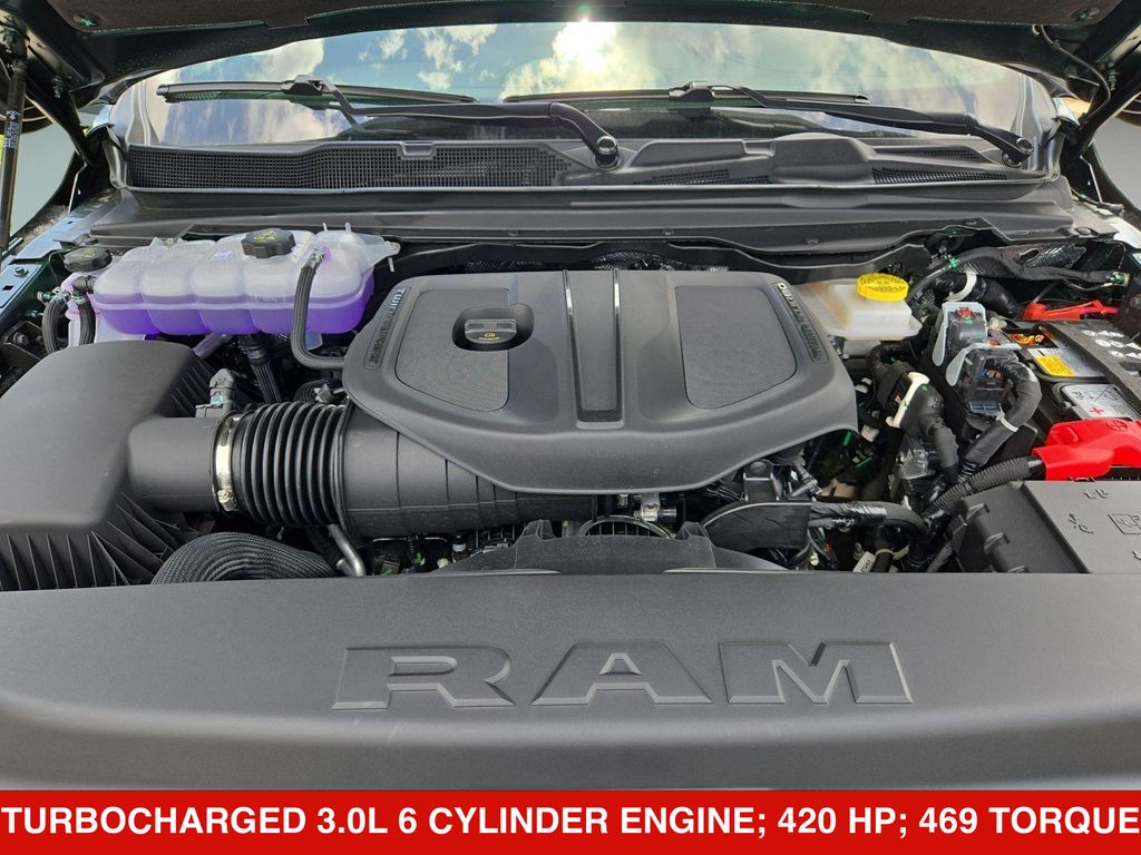Thumbnail: 2026 RAM 1500 - 9