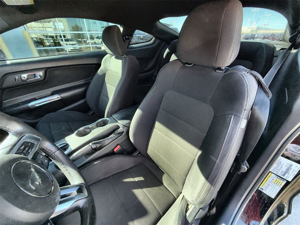 Thumbnail: 2015 Ford Mustang - 10