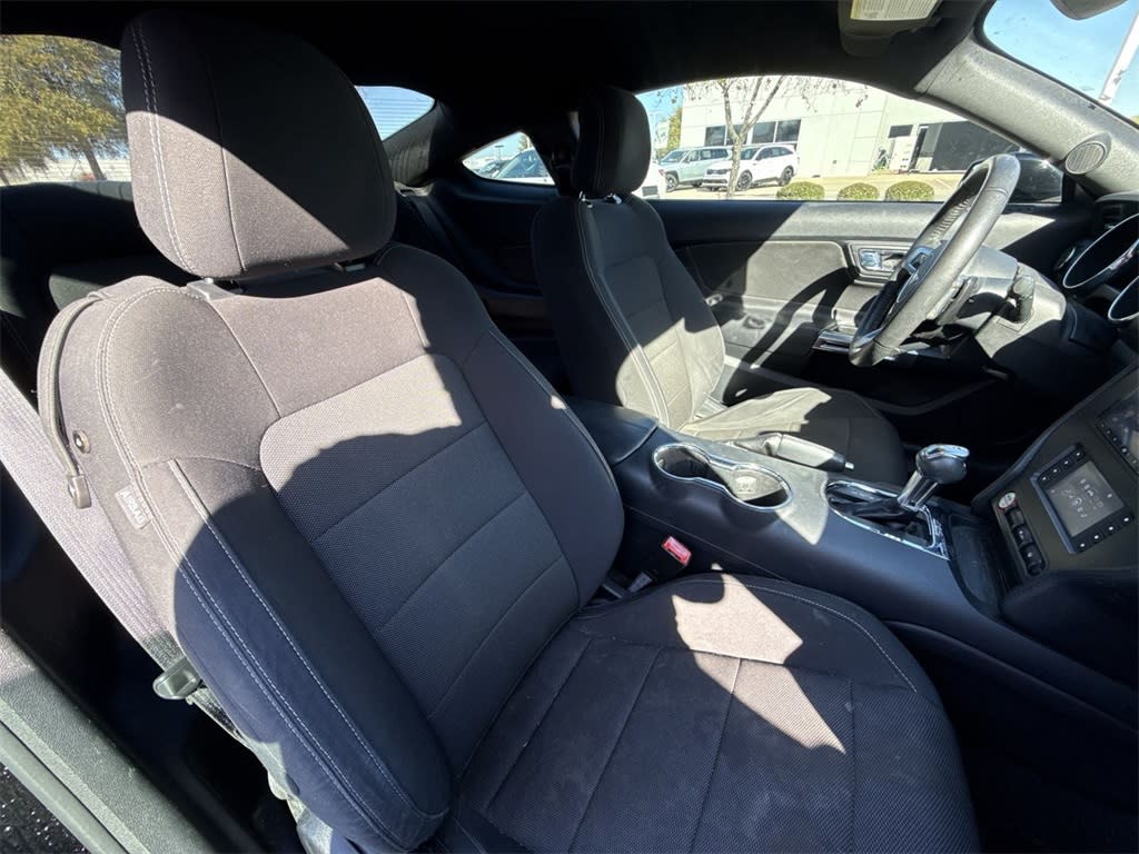 Thumbnail: 2015 Ford Mustang - 11