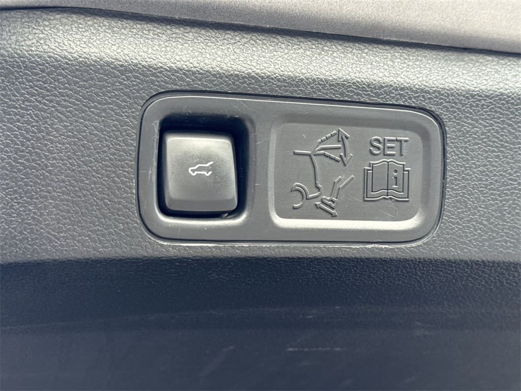 2021 Ford Expedition Limited 25