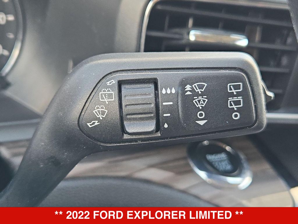 Thumbnail: 2022 Ford Explorer - 28