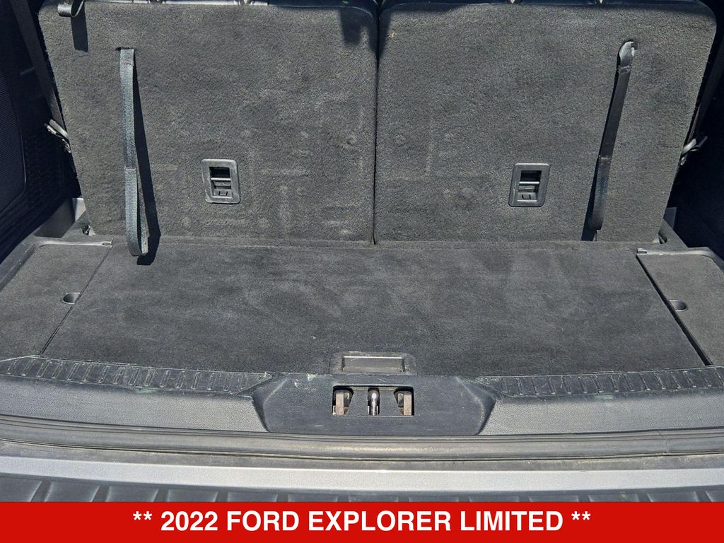 Thumbnail: 2022 Ford Explorer - 33
