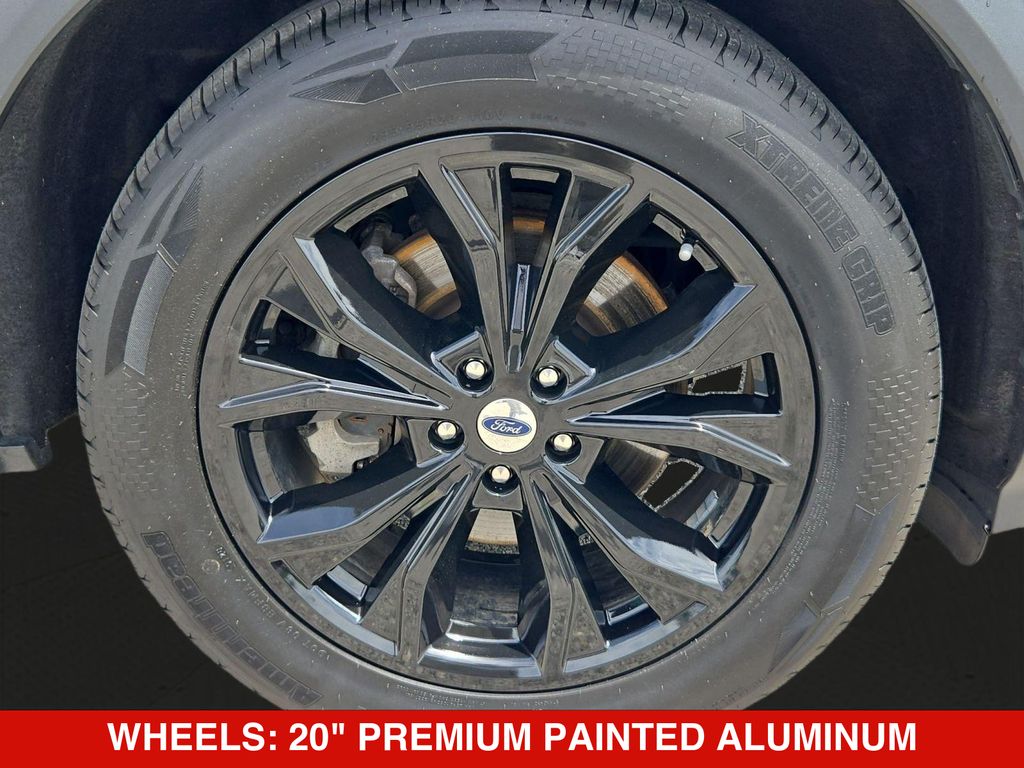 Thumbnail: 2022 Ford Explorer - 8