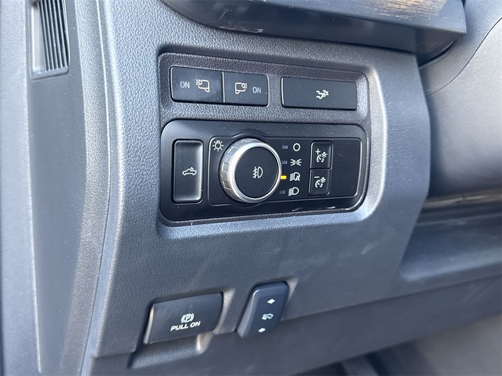 Thumbnail: 2024 Ford F-350 - 27