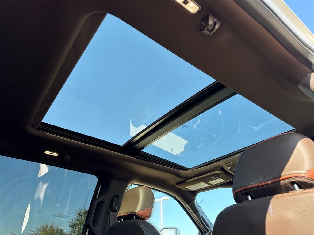 Thumbnail: 2022 Ford F-350 - 25