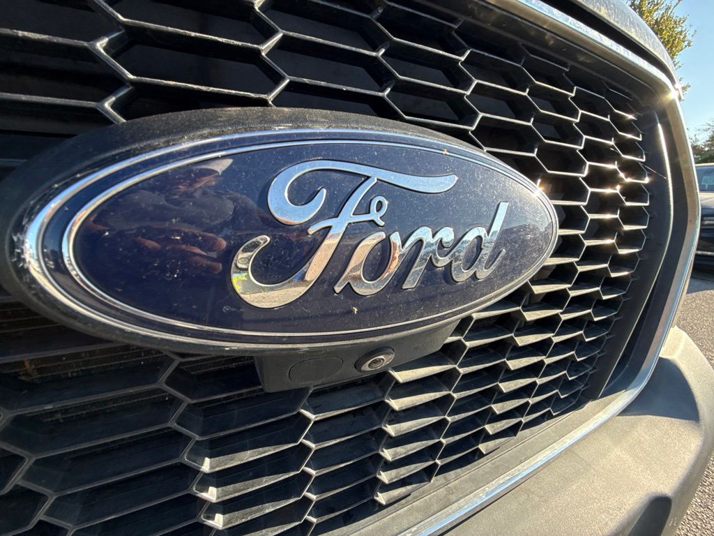 Thumbnail: 2022 Ford Transit Series - 18