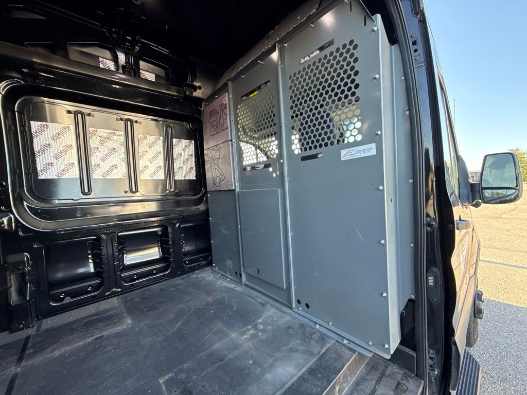 Thumbnail: 2022 Ford Transit Series - 6