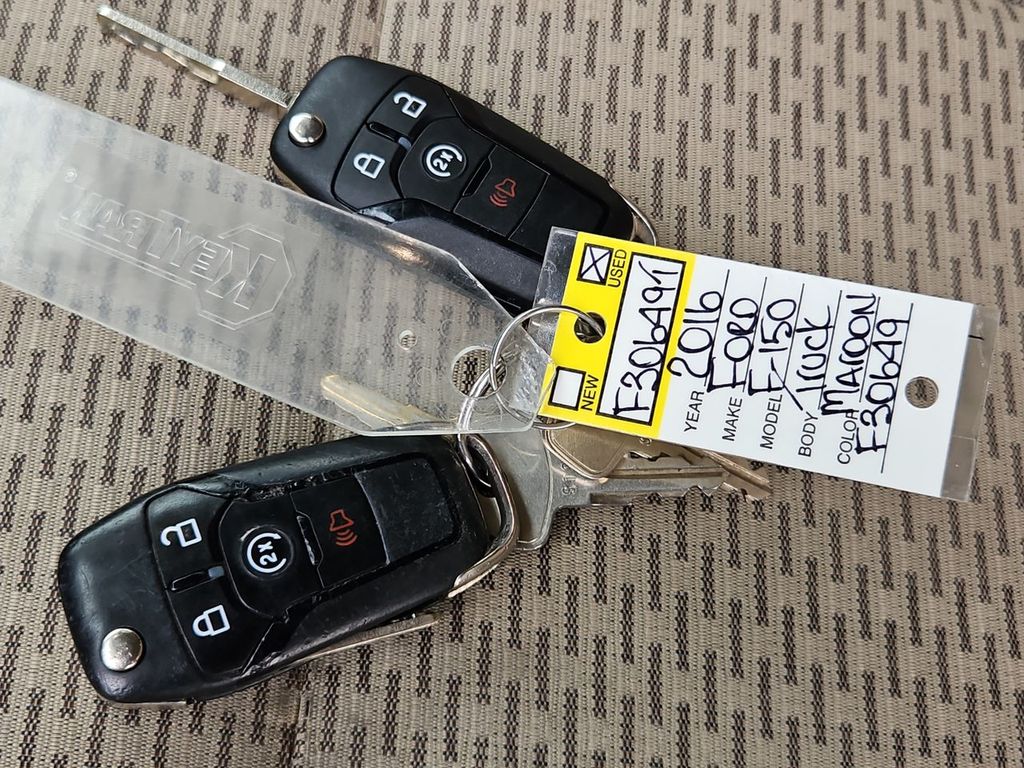 Thumbnail: 2016 Ford F-150 - 16