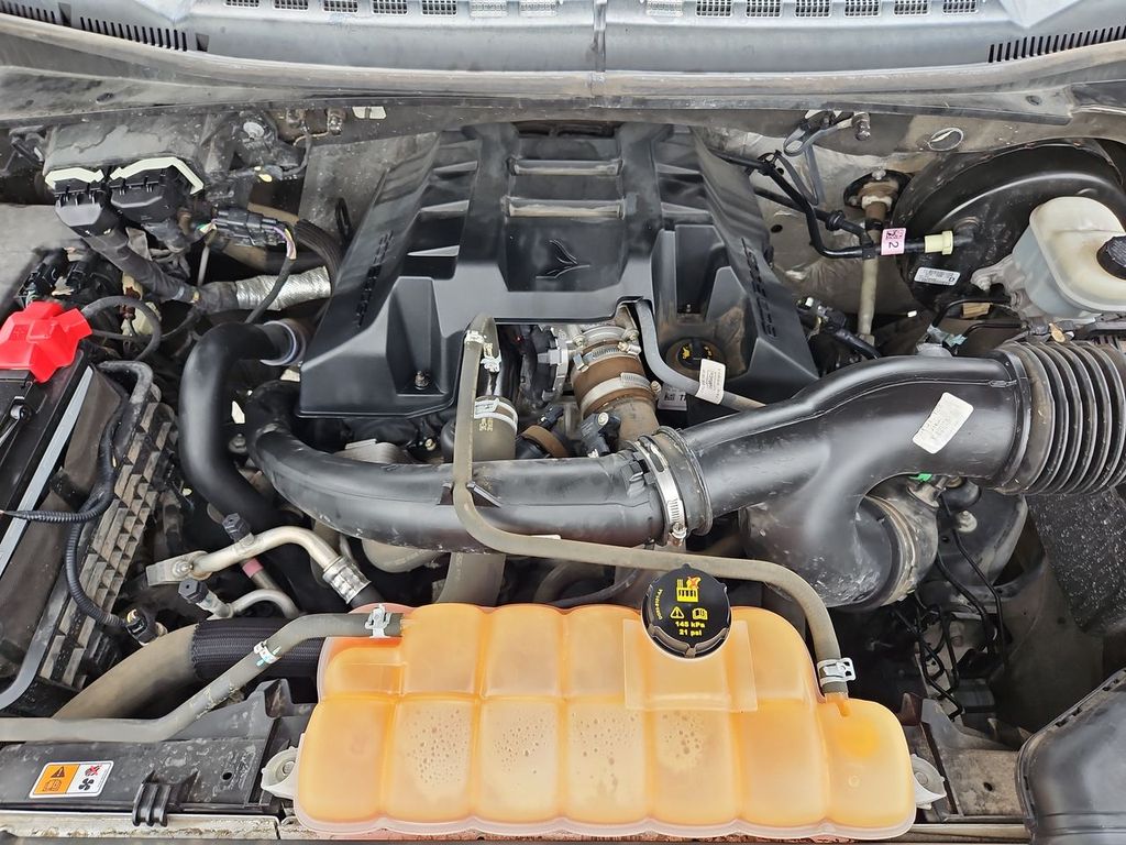 Thumbnail: 2016 Ford F-150 - 9