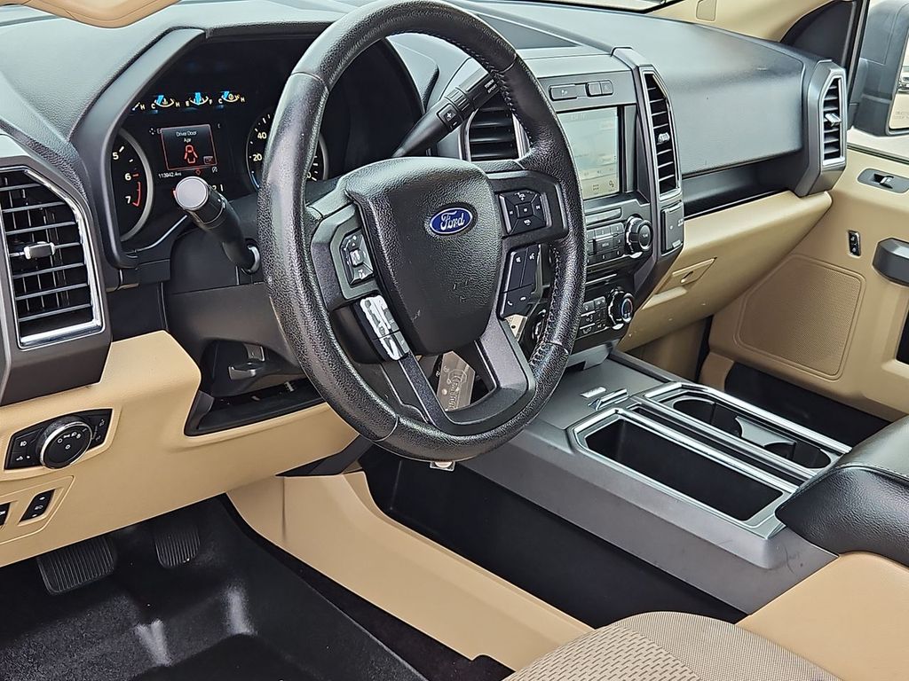 Thumbnail: 2016 Ford F-150 - 2