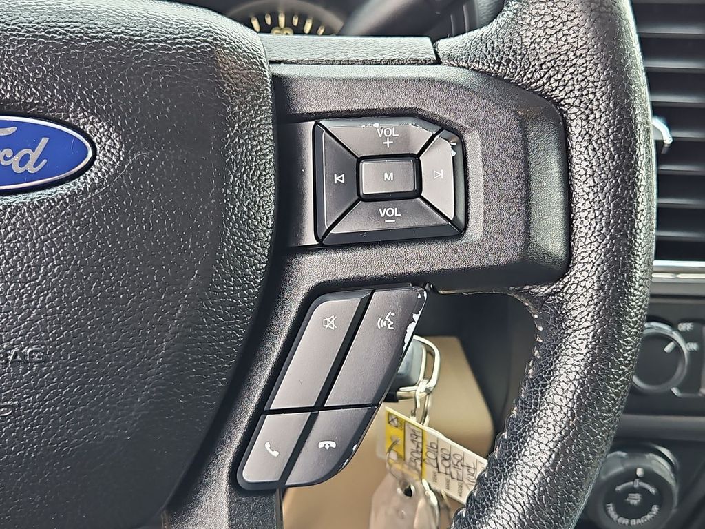 Thumbnail: 2016 Ford F-150 - 30