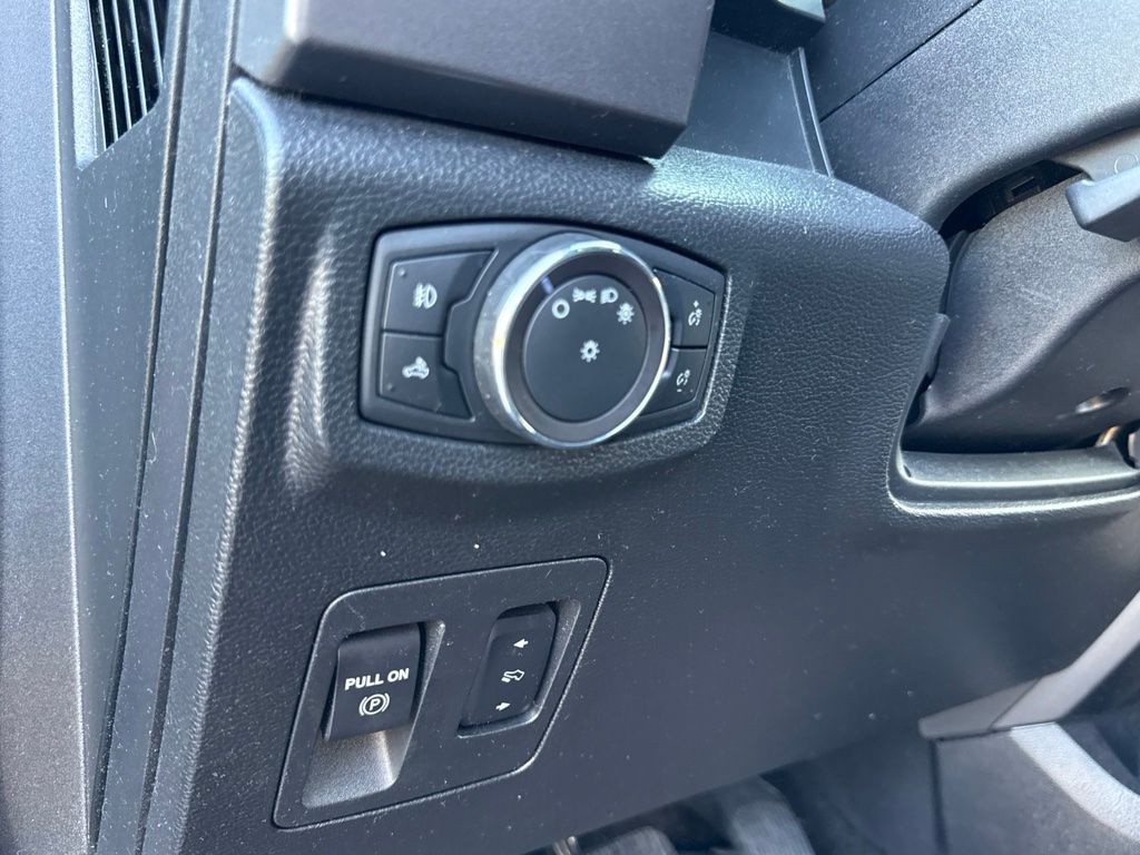 Thumbnail: 2018 Ford F-150 - 23