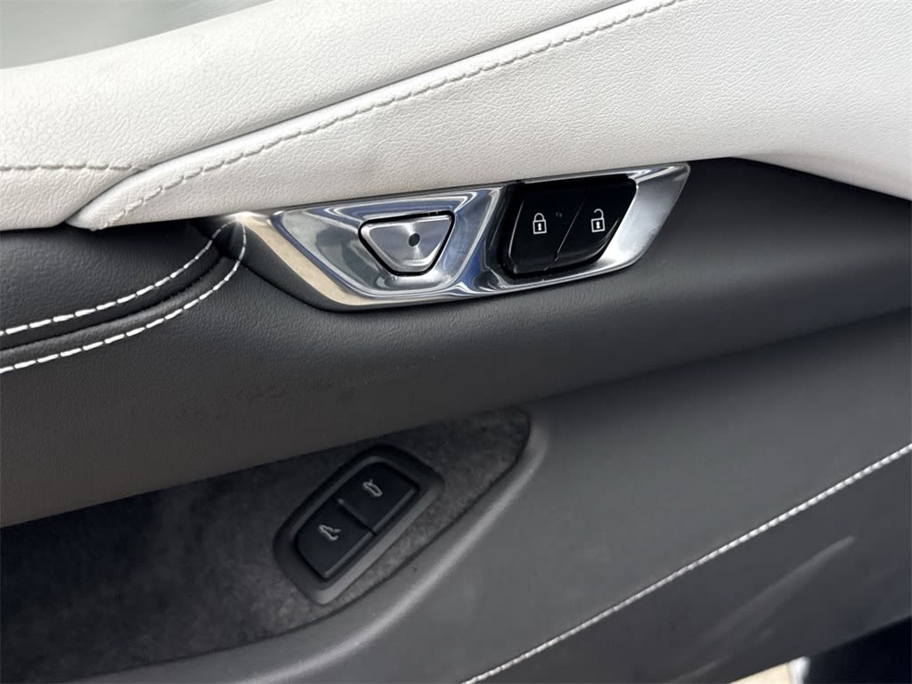 Thumbnail: 2023 Chevrolet Corvette - 27