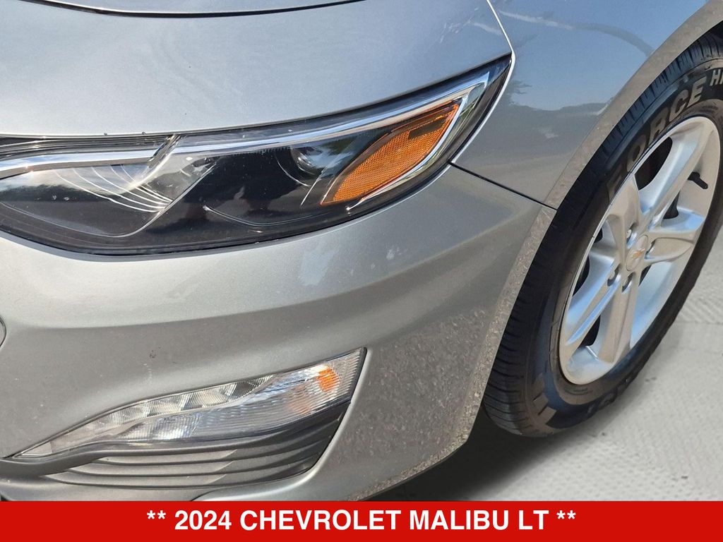 Thumbnail: 2024 Chevrolet Malibu - 23