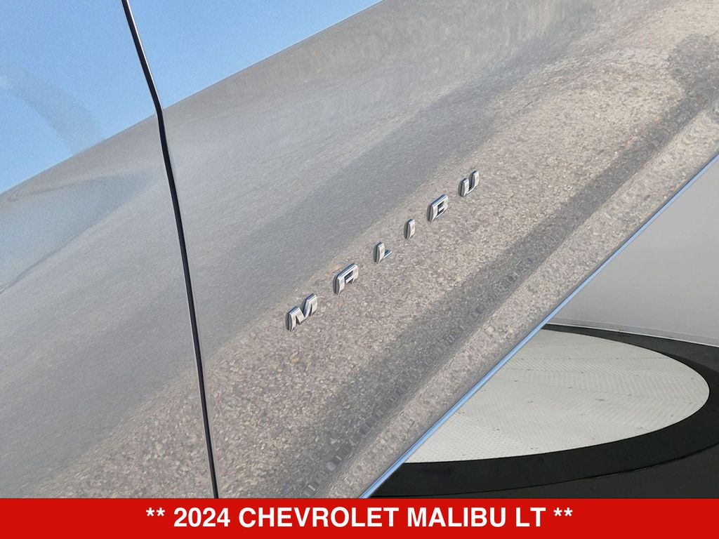 Thumbnail: 2024 Chevrolet Malibu - 7